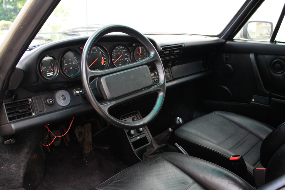 1989 Porsche 911 Carrera Cabriolet