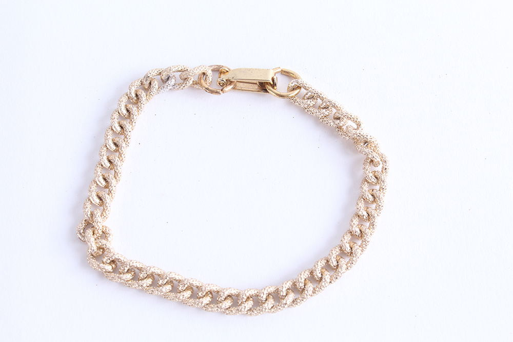 Unadorned Gold Tone Chains