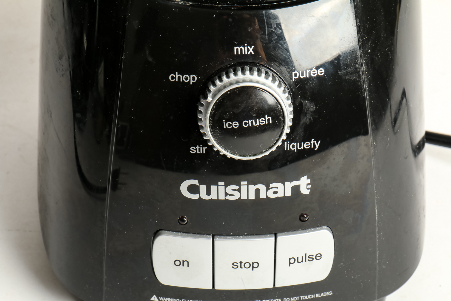 Cuisinart Coffee Maker, Blender and an Electric Knife