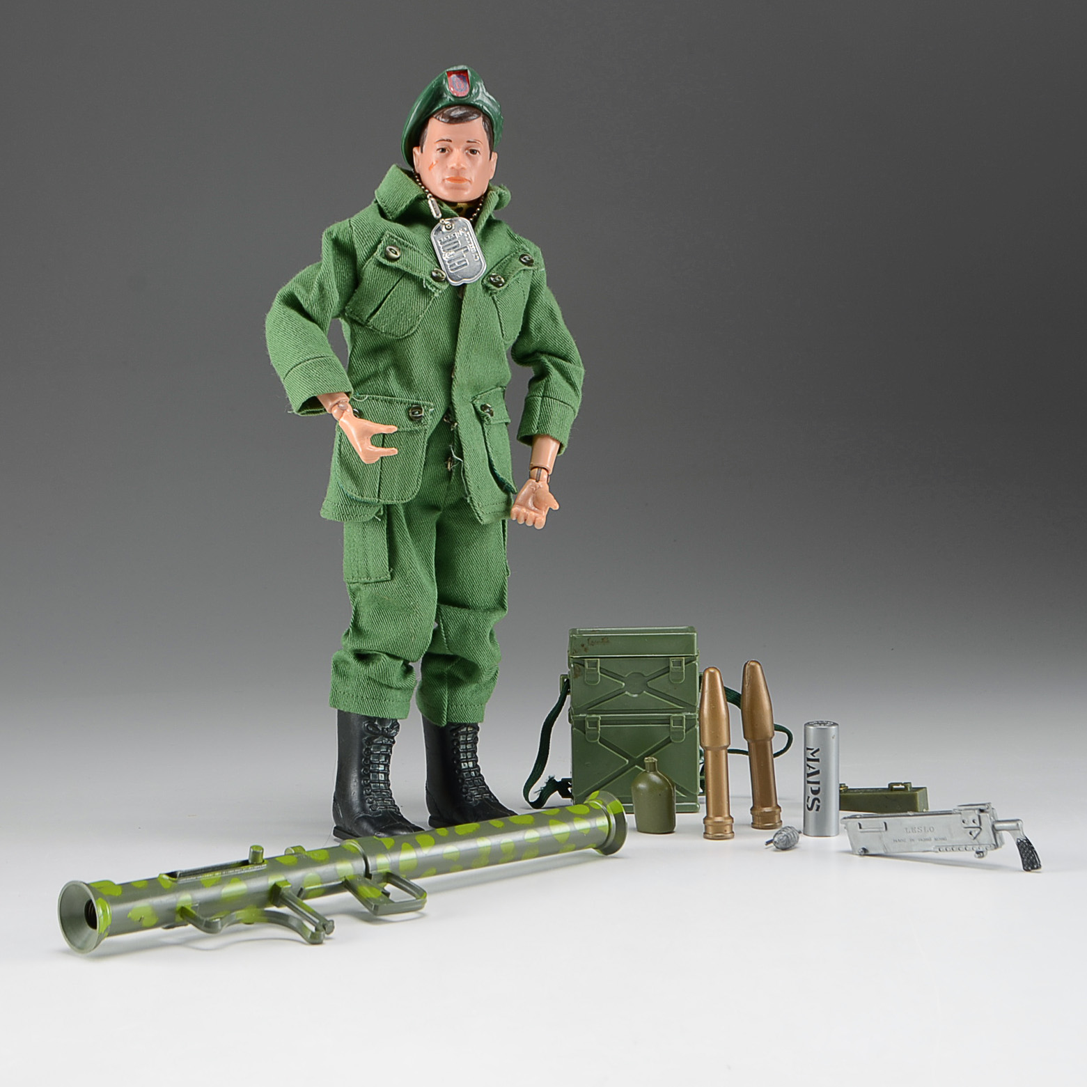1964 Original Hasbro G.I. Joe Action Figure with Accessories