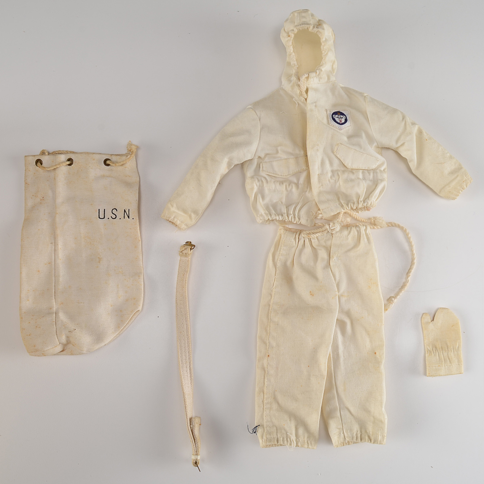 1964 Original Hasbro G.I. Joe Action Figure with Accessories