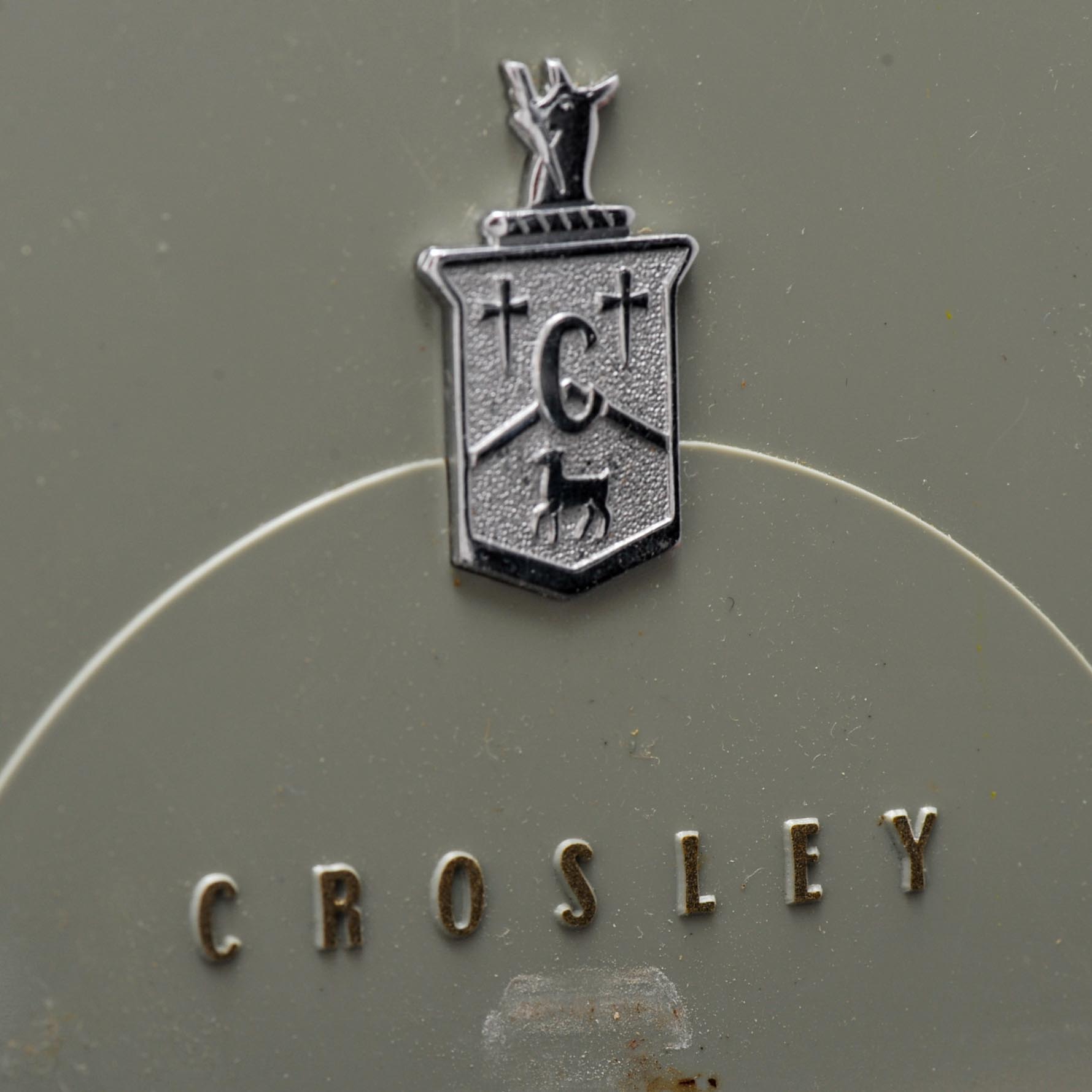 1951 Crosley Model 11-301U Portable Tube Radio
