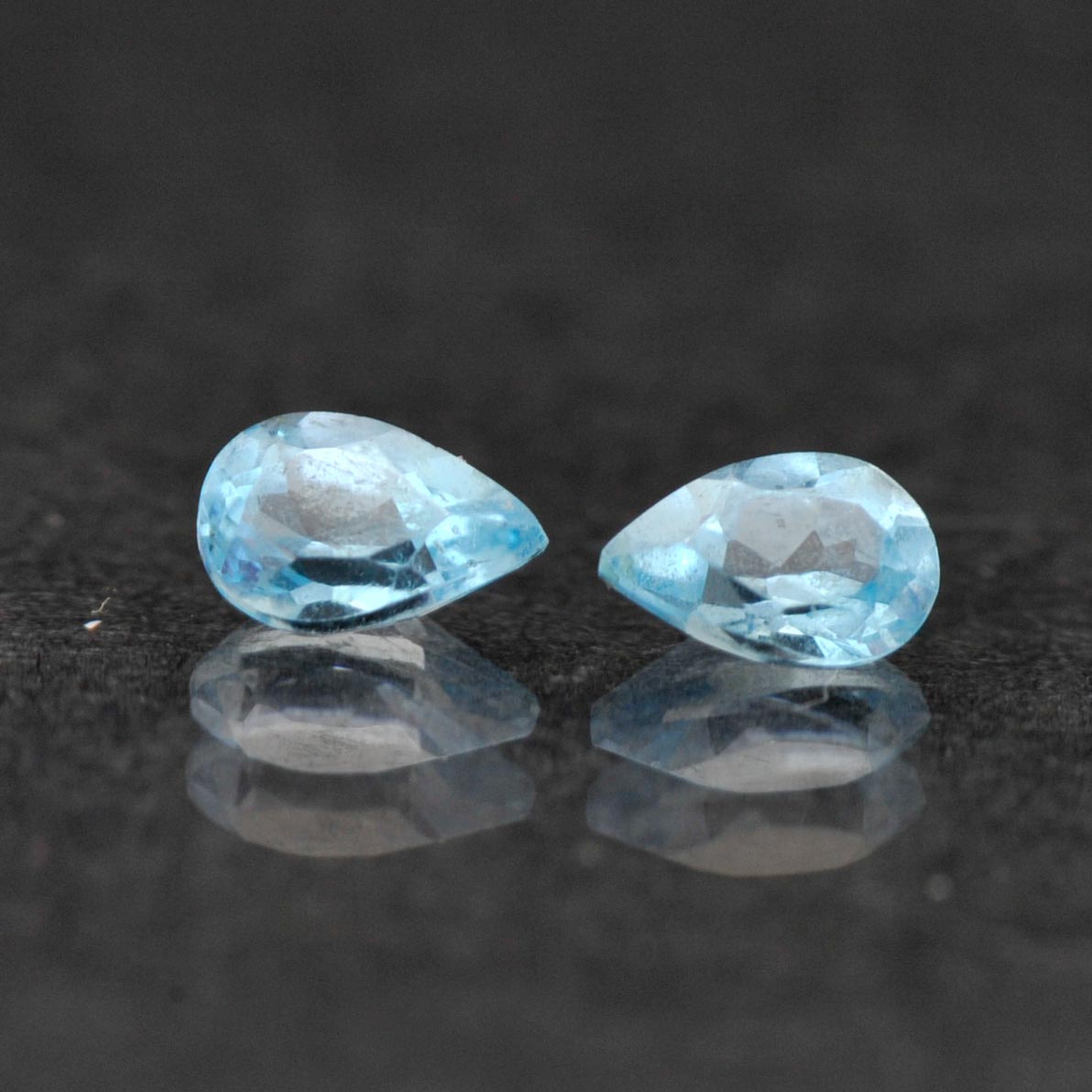 Pair of Light Blue Loose Stones