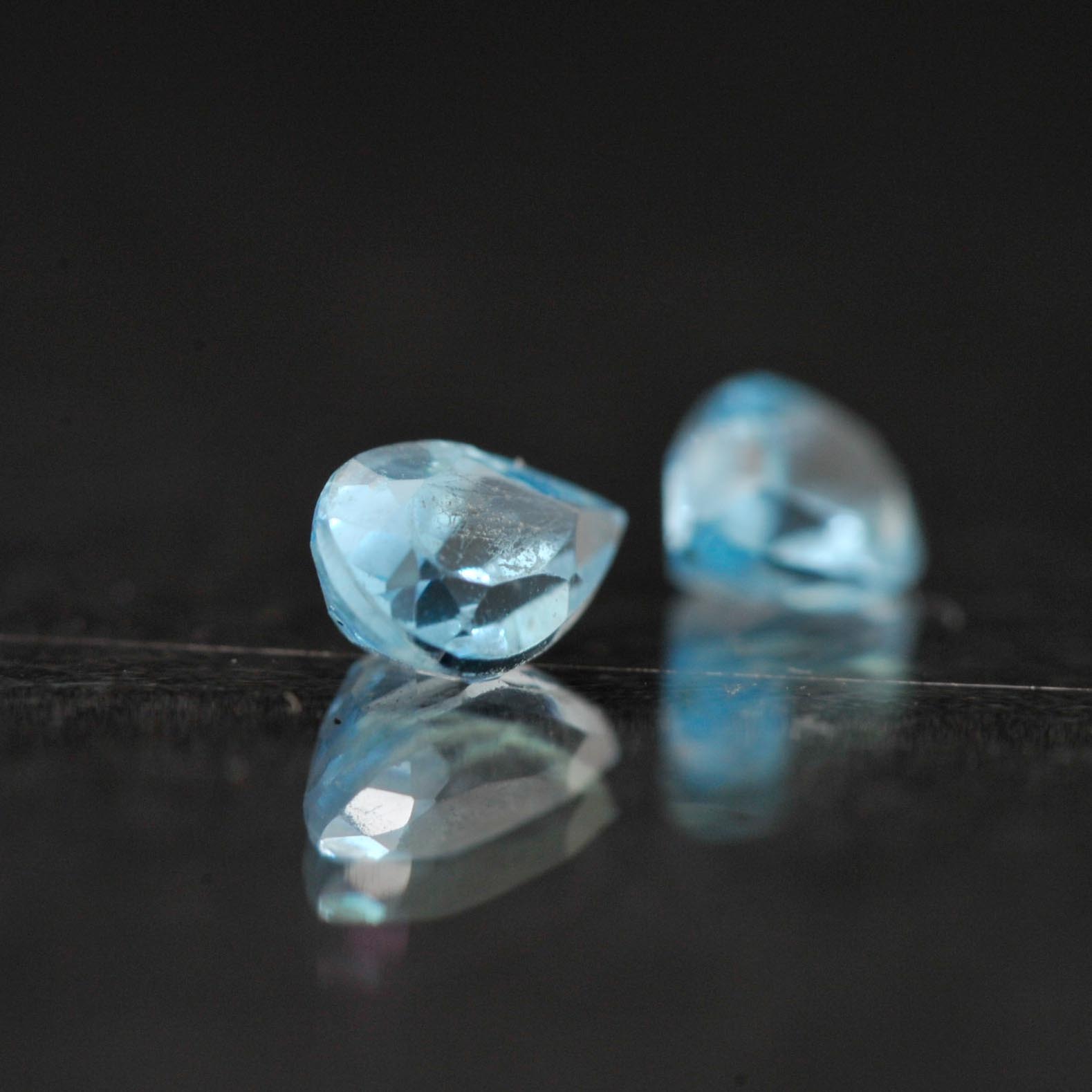 Pair of Light Blue Loose Stones