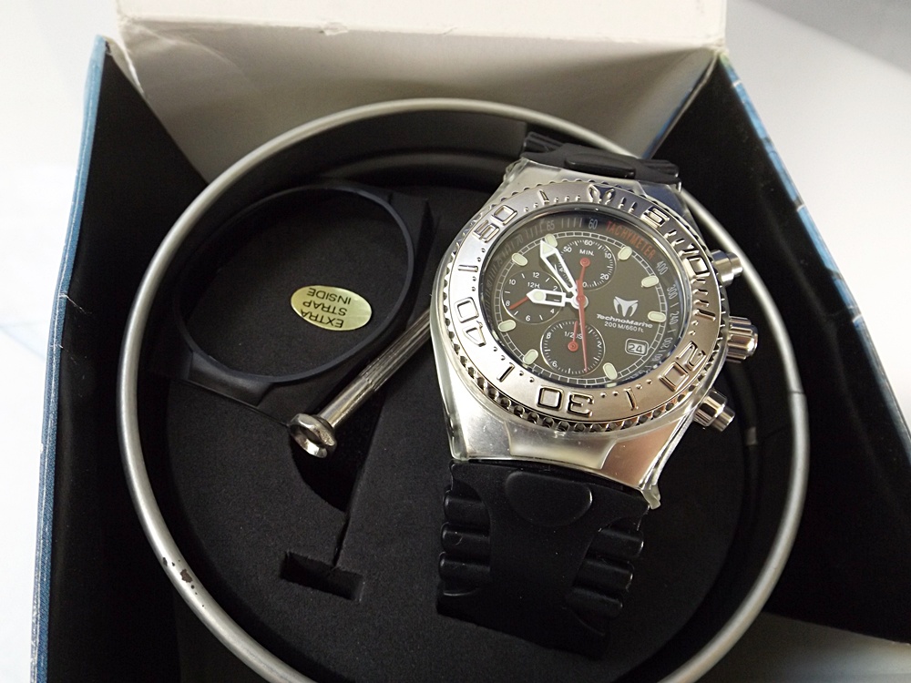 TechnoMarine Stainless Steel Professional Diving Watch