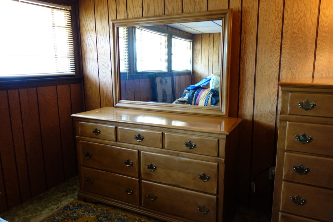 Mid Century Kroehler Bedroom Set