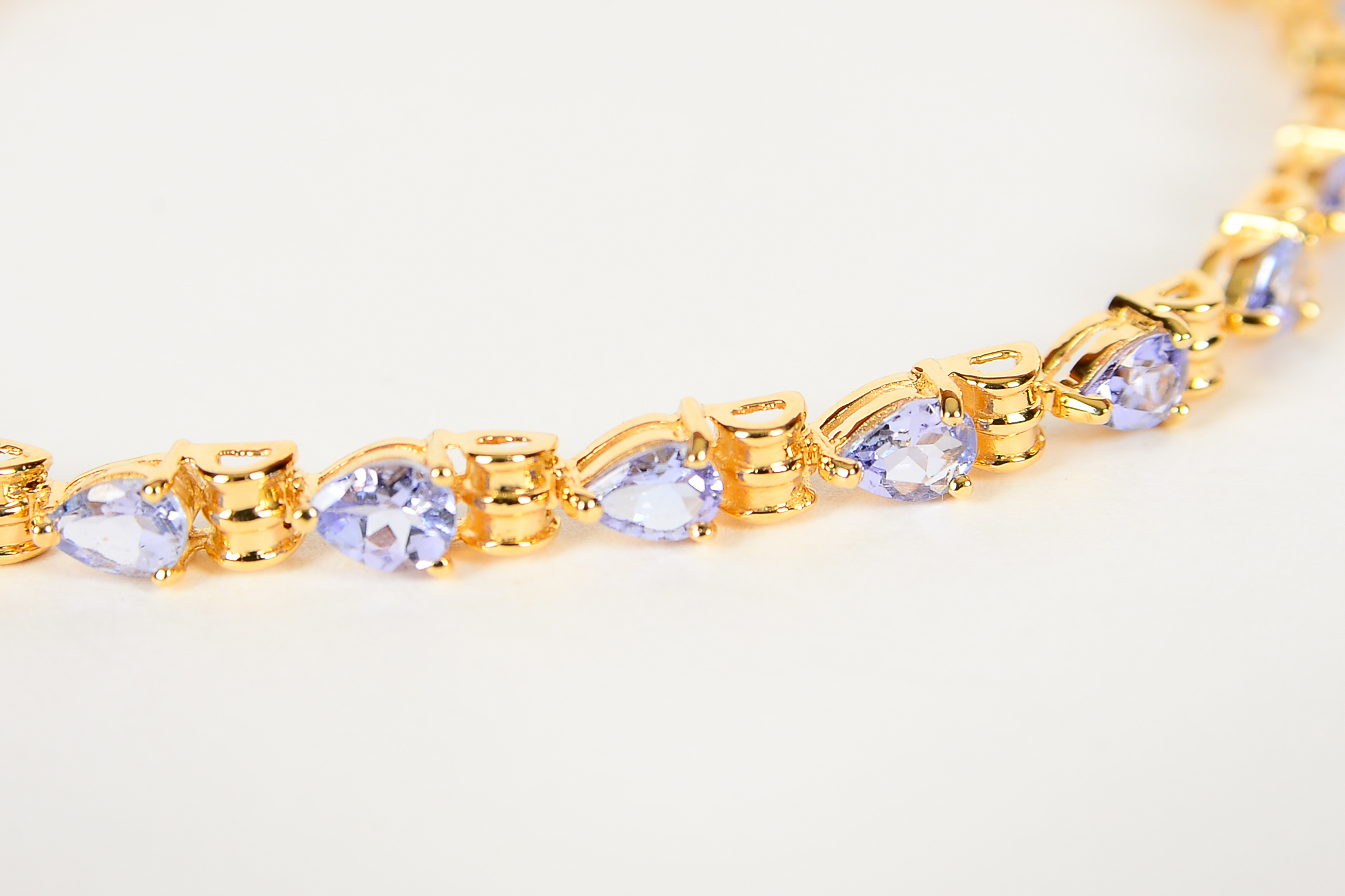 14K Yellow Gold and Tanzanite Bracelet