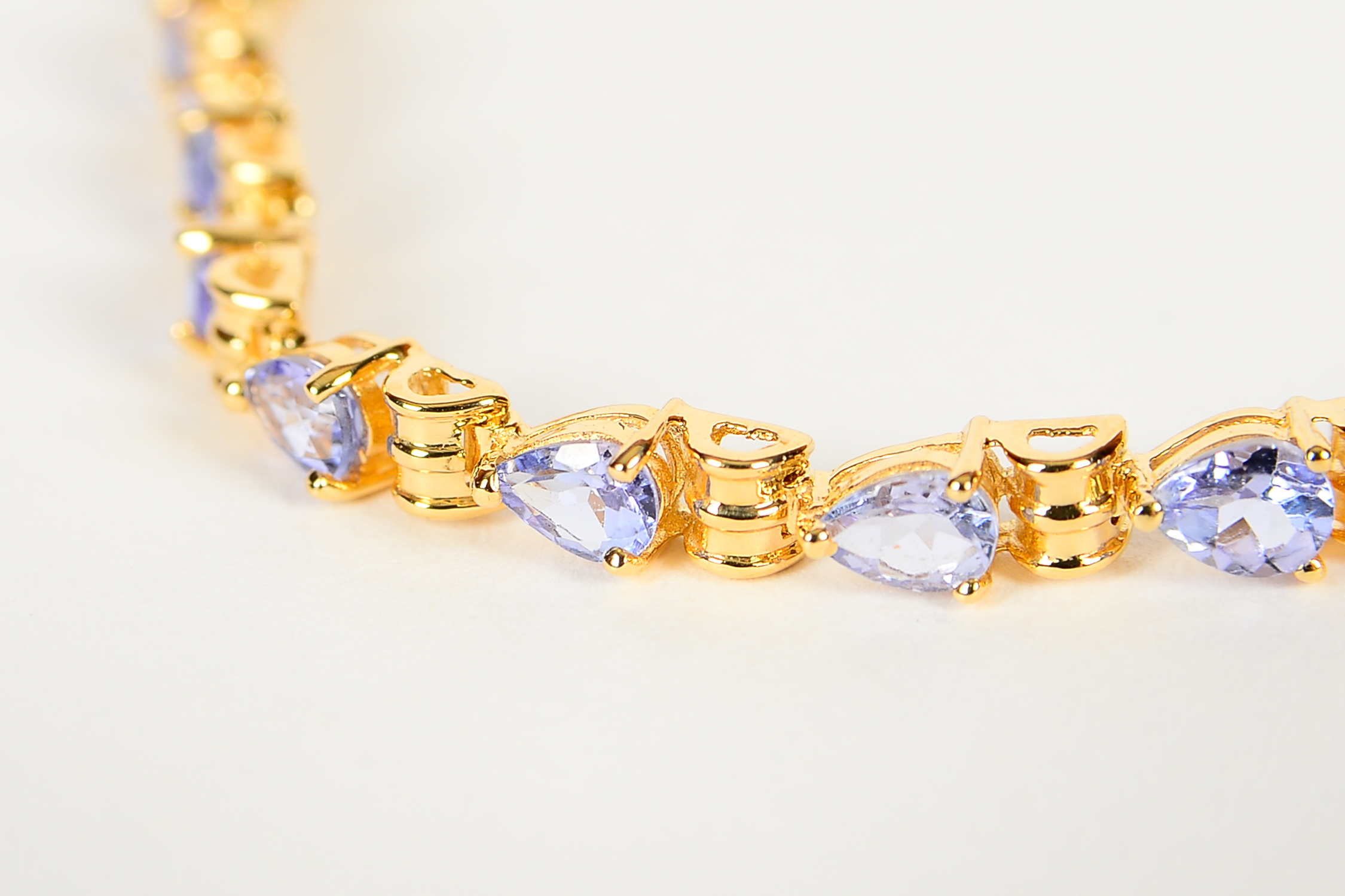 14K Yellow Gold and Tanzanite Bracelet
