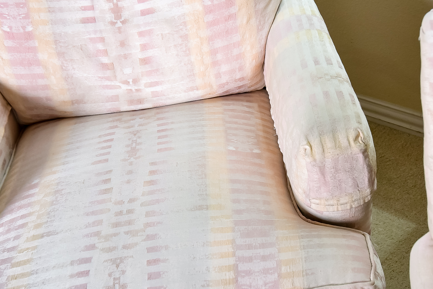 Pair of Henredon Armchairs and an Ottoman