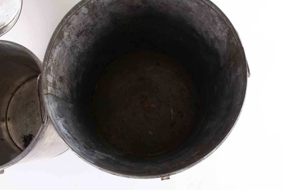 Aluminum Tubs of Graduated Size