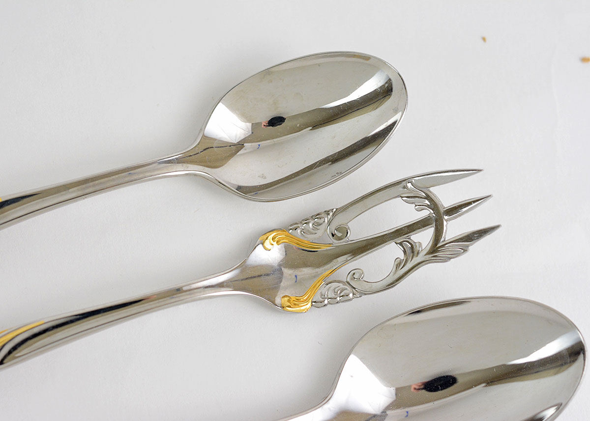 Yamazaki "Cache Gold Accent" Flatware Service for Eight