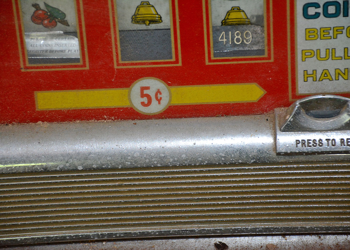 Vintage Bally's Tabletop Slot Machine