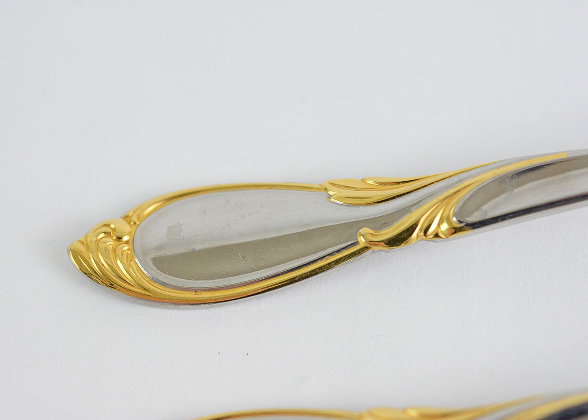 Yamazaki "Cache Gold Accent" Flatware Service for Eight