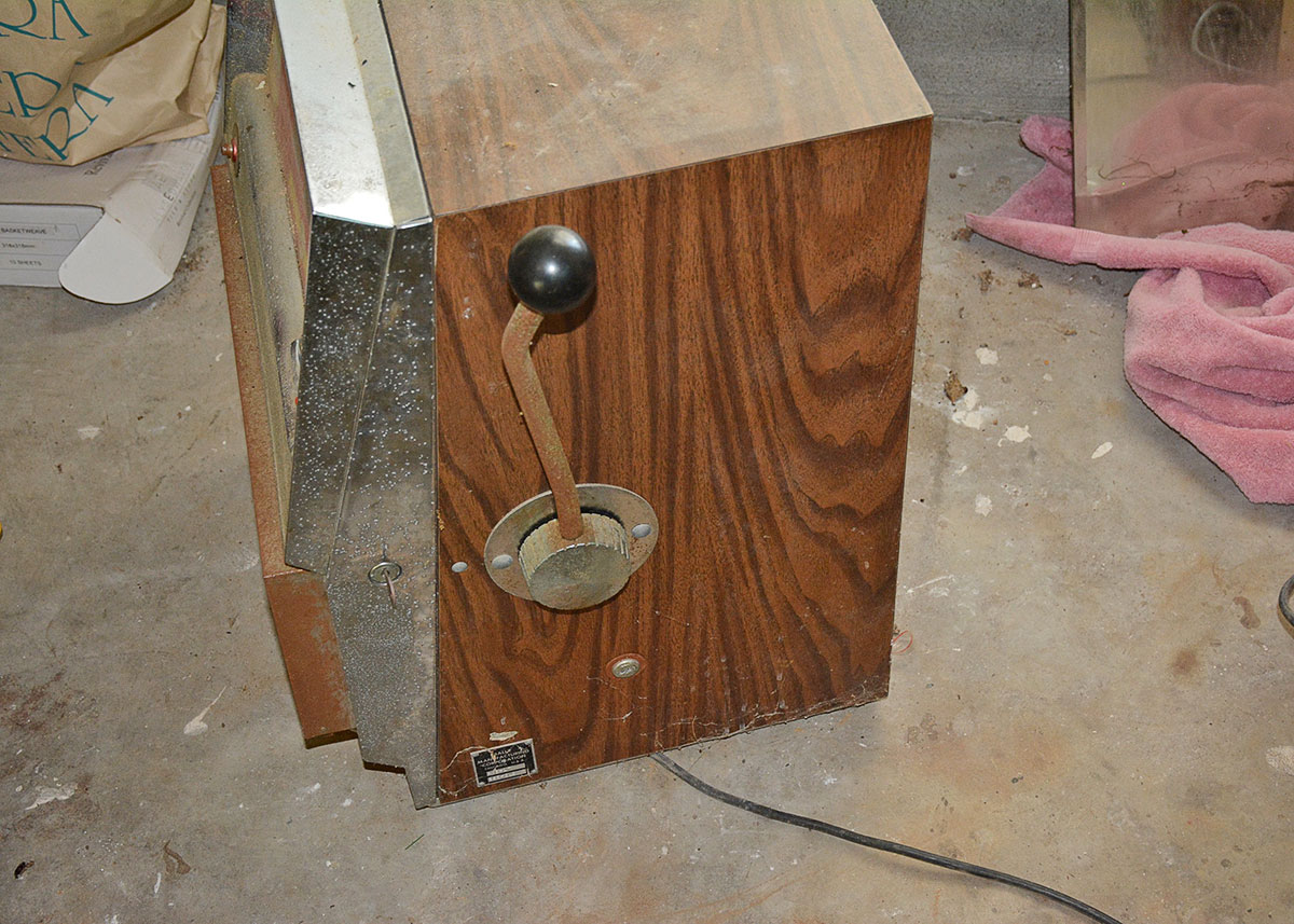 Vintage Bally's Tabletop Slot Machine