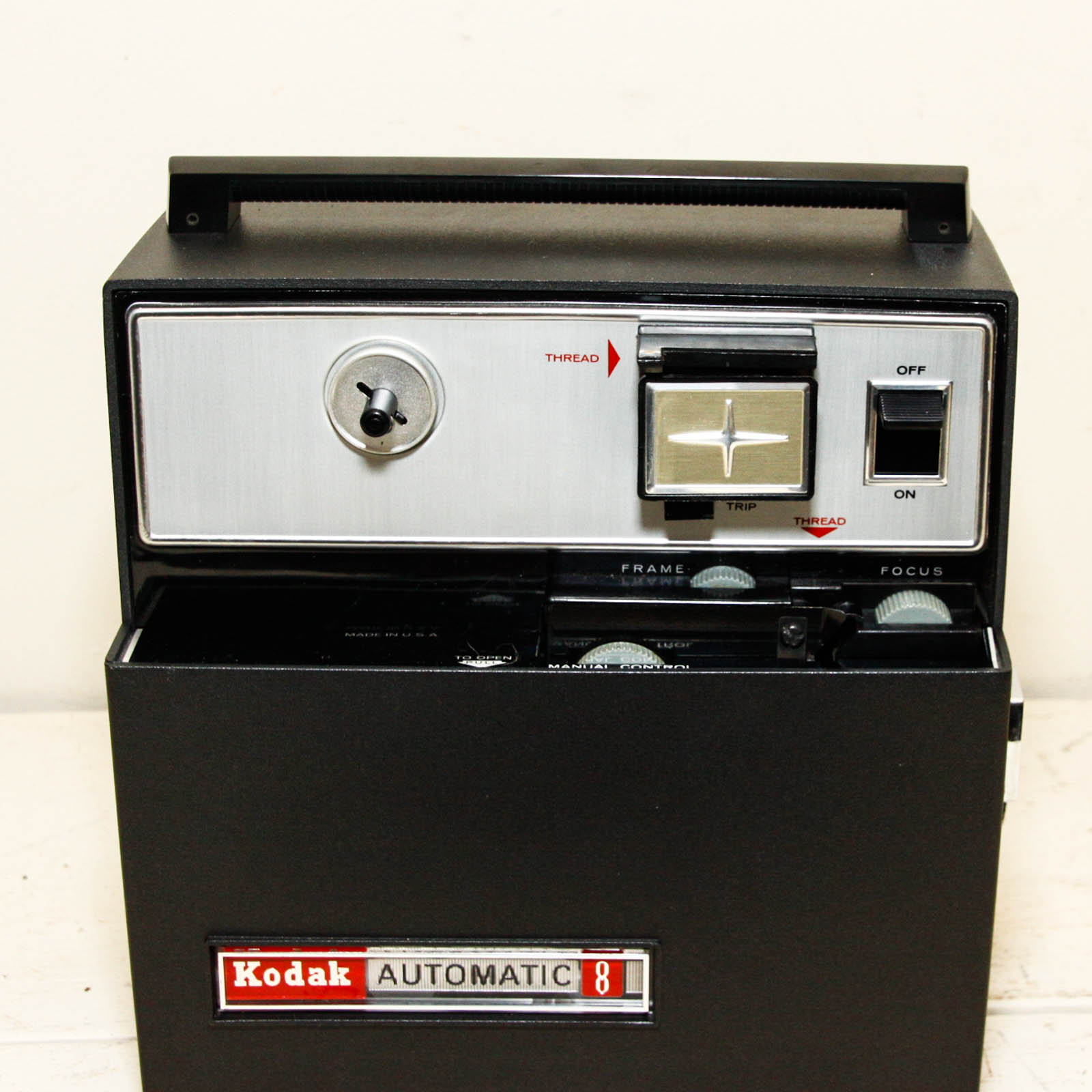 Kodak Automatic Projector and Radiant Picturemaster Screen