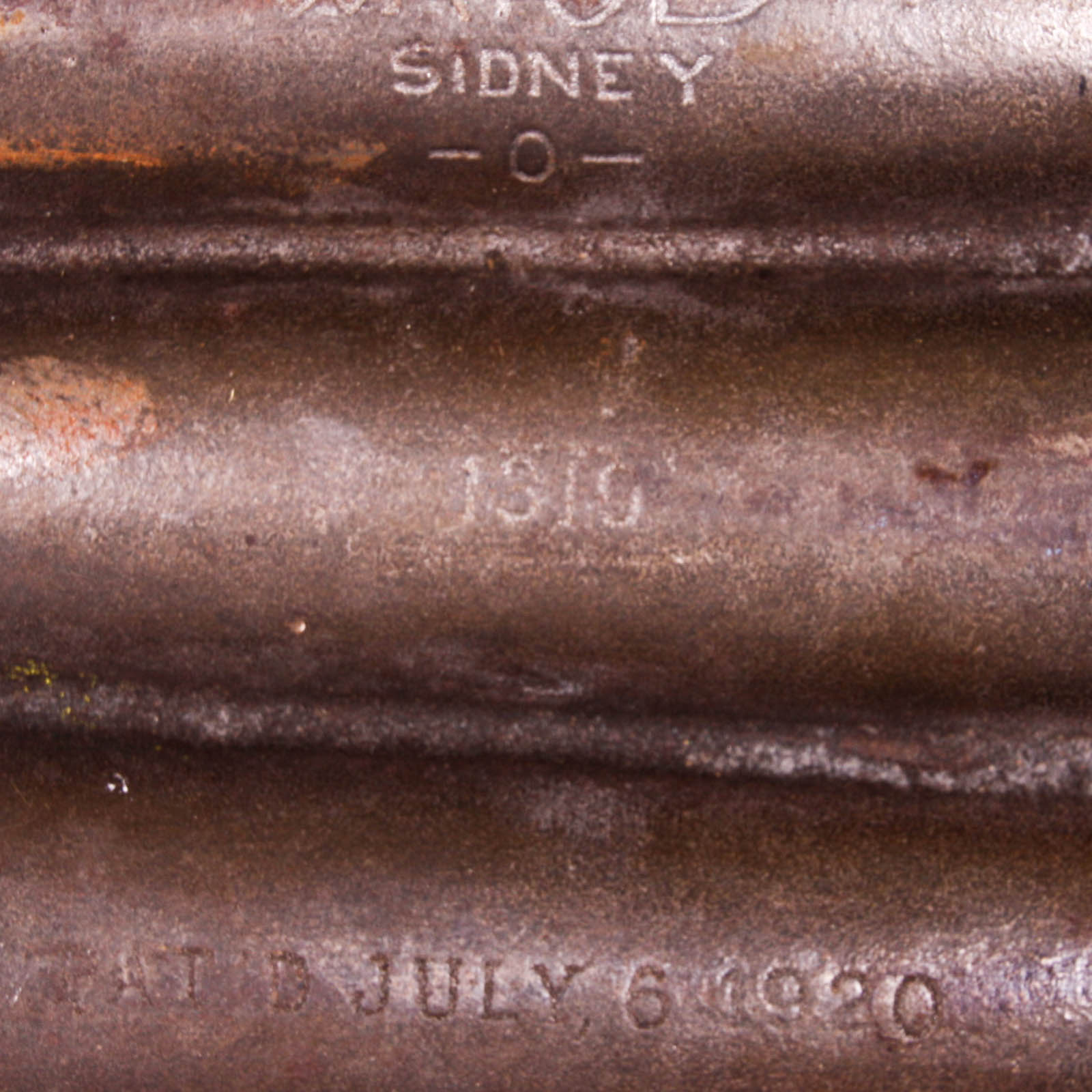 Griswold #8 Cast Iron Deep Skillet and Corn Bread Mold