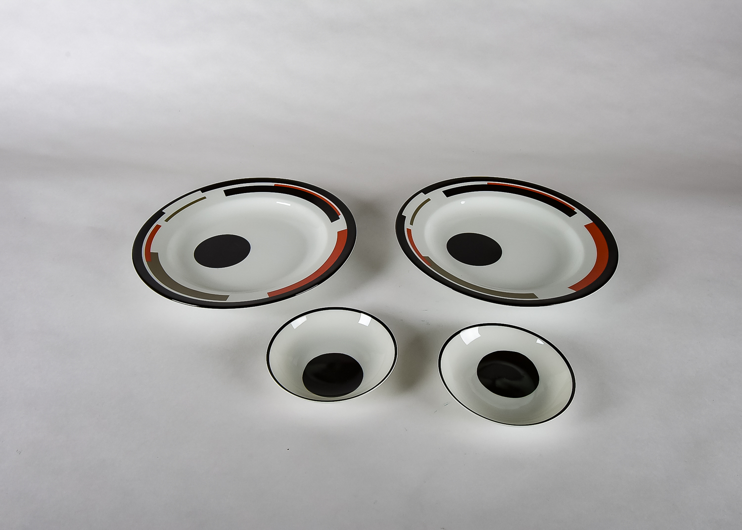 Set of Porcelain Mottahedeh Dishes