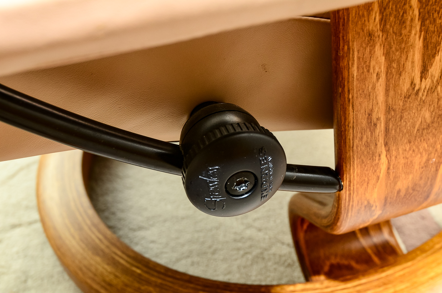 Ekornes "Stressless" Leather Lounge Chair and Ottoman Set