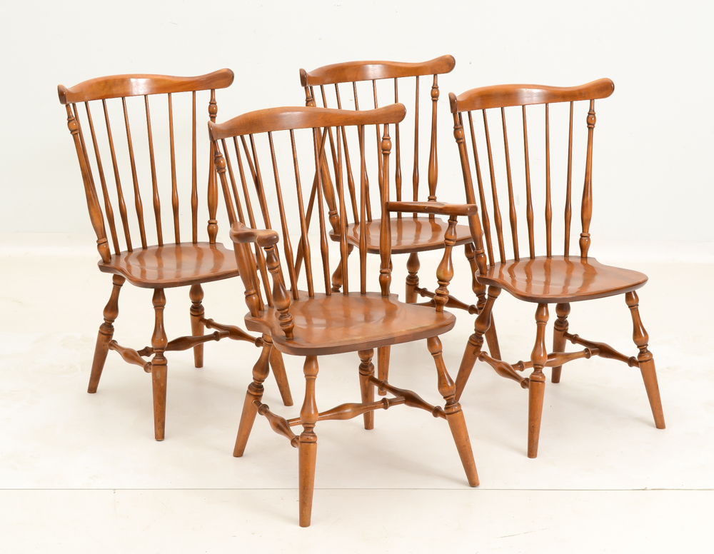 Ethan Allen Maple Drop-Leaf Dining Table and Chairs