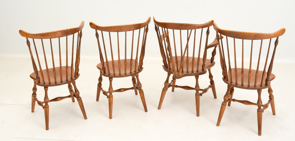 Ethan Allen Maple Drop-Leaf Dining Table and Chairs