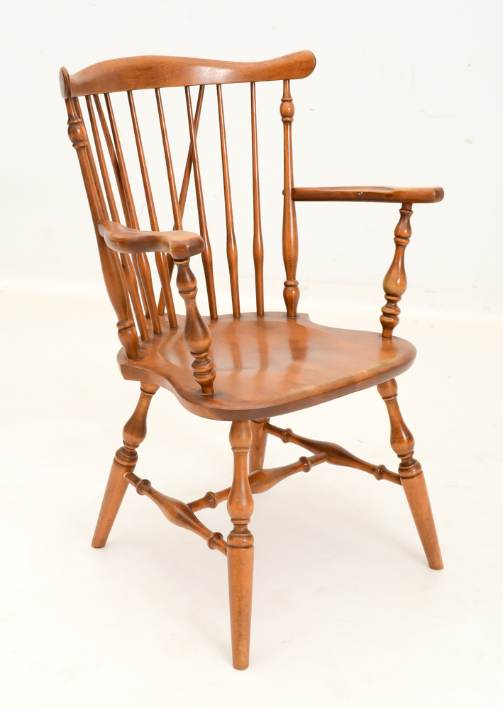 Ethan Allen Maple Drop-Leaf Dining Table and Chairs