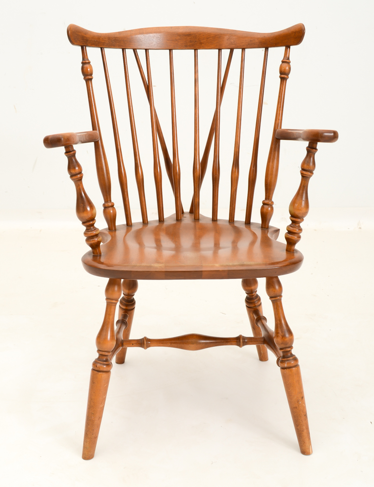 Ethan Allen Maple Drop-Leaf Dining Table and Chairs