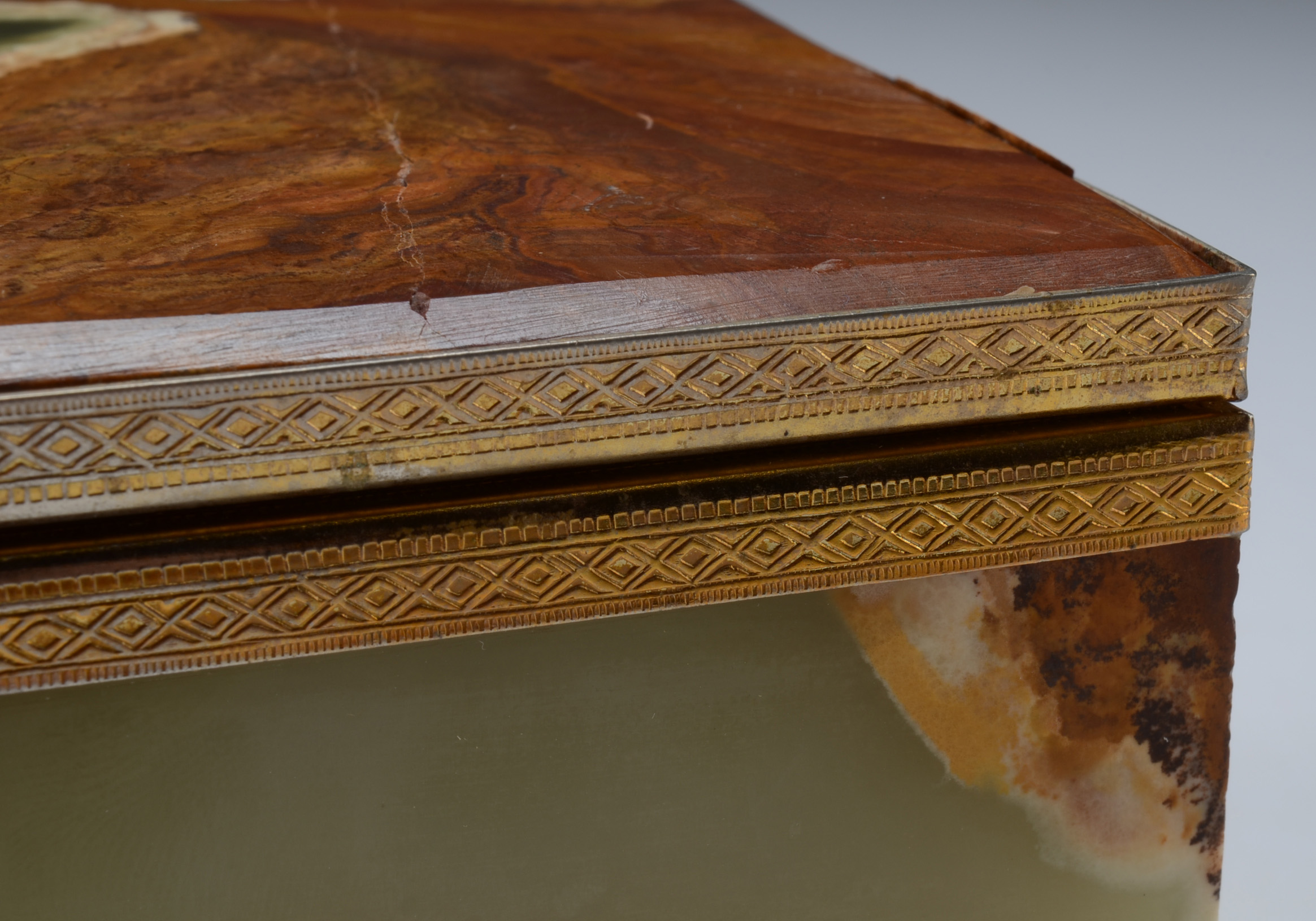 Agate and Ormolu Clawfoot Box