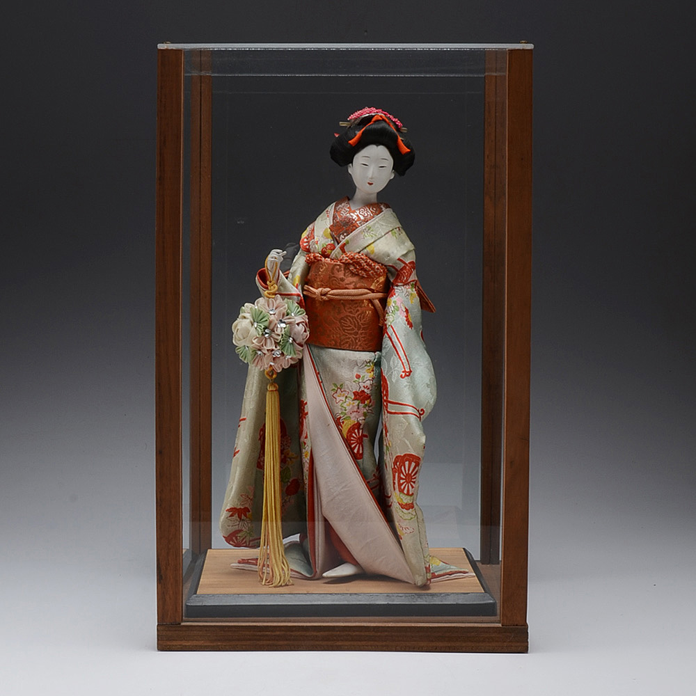 Geisha Doll in Glass Case