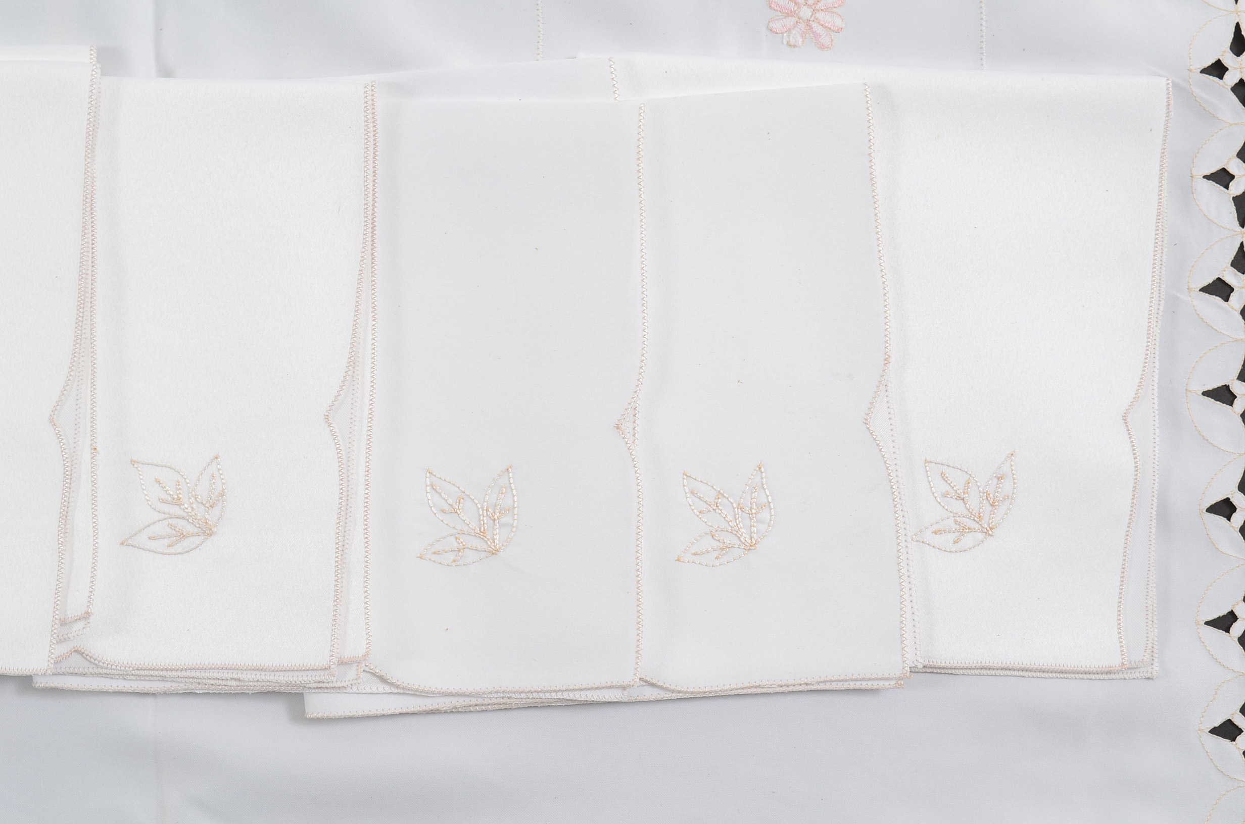 Floral Embroidered Tablecloth and Matching Napkins