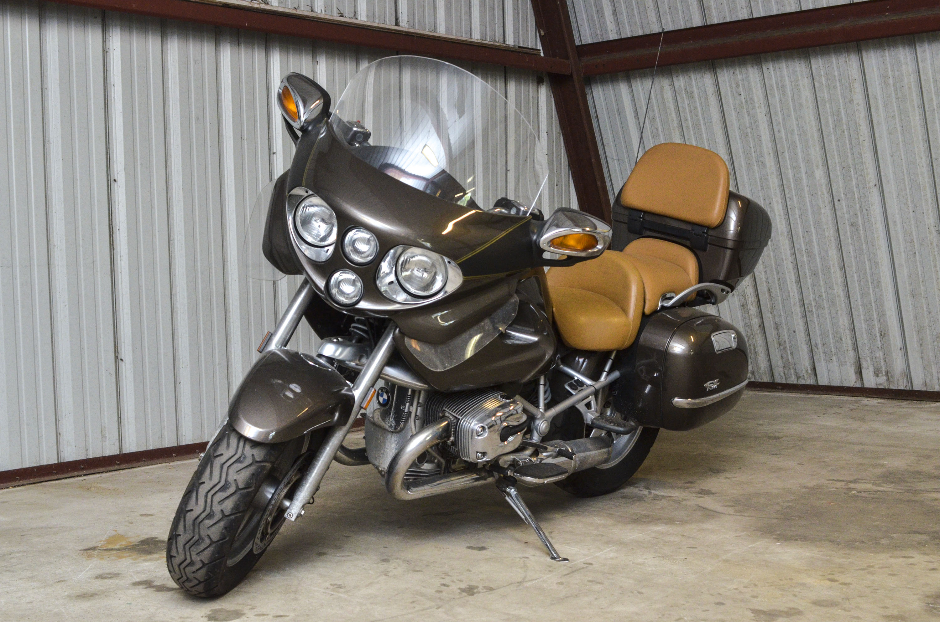 2004 BMW r1200CL Touring Motorcycle