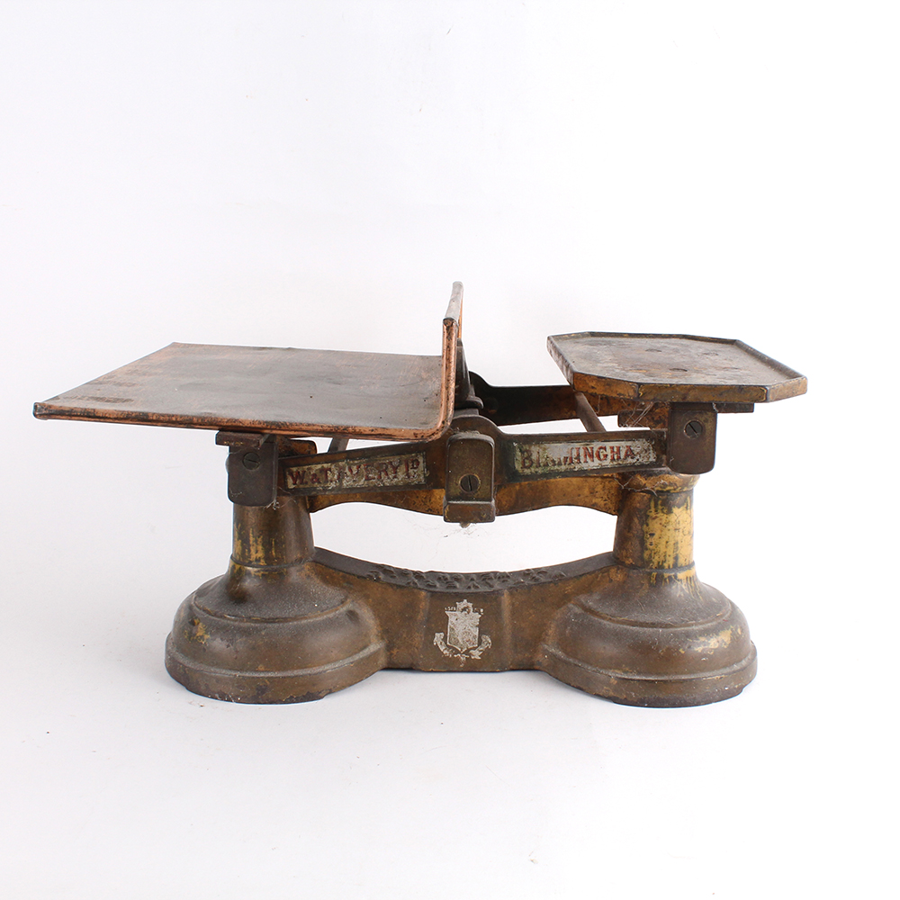 Antique Metal Scale with Copper Tray