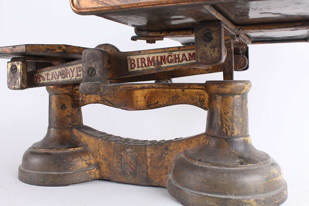 Antique Metal Scale with Copper Tray