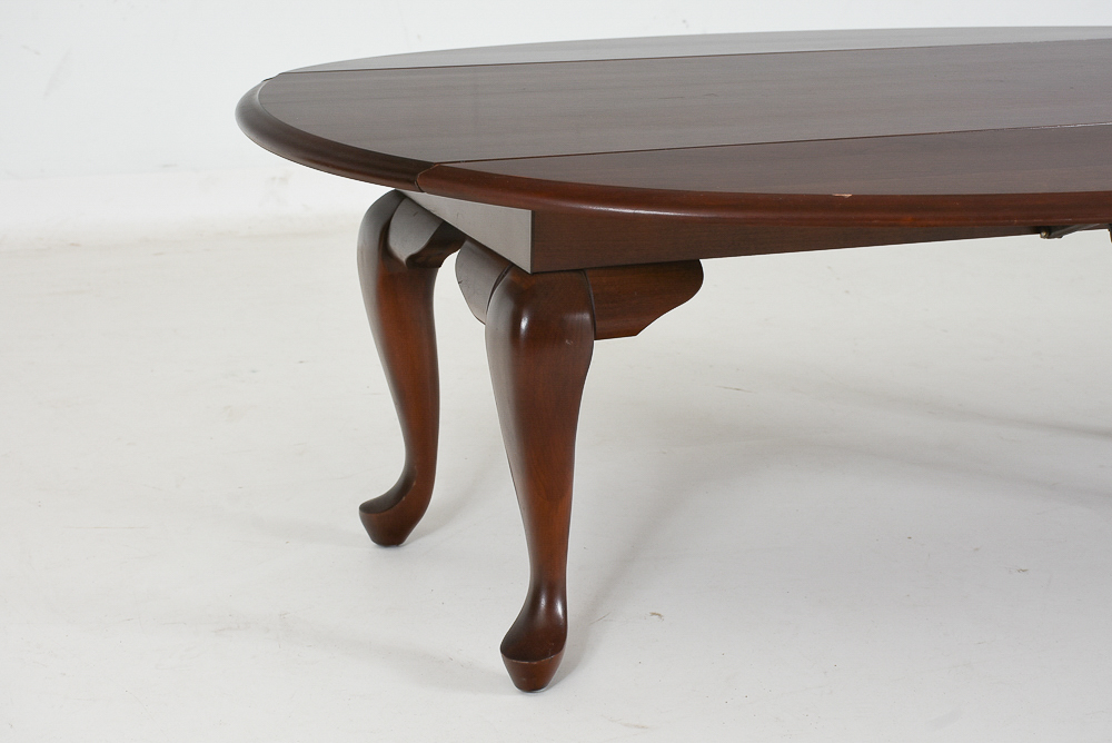Cherry Queen Anne Style Drop-Leaf Coffee Table