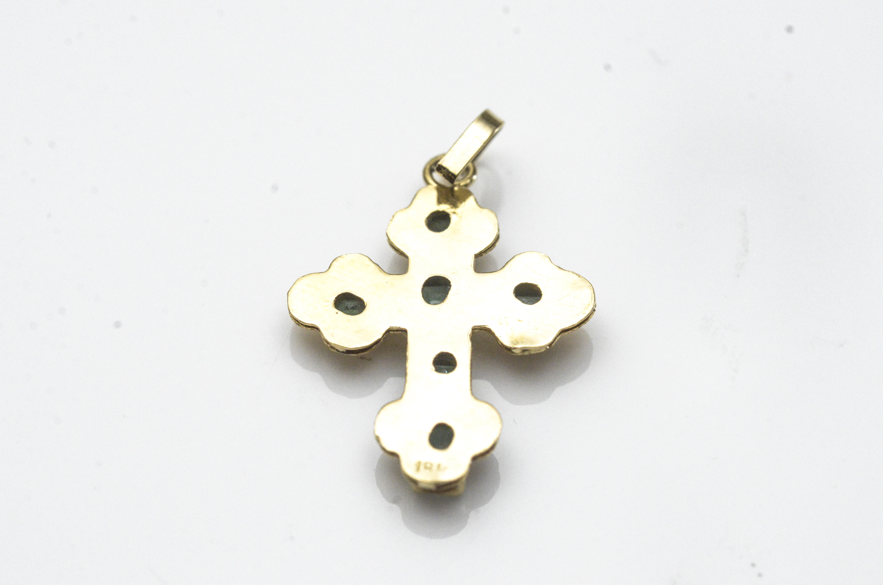 18K Yellow Gold and Emerald Cross Pendant