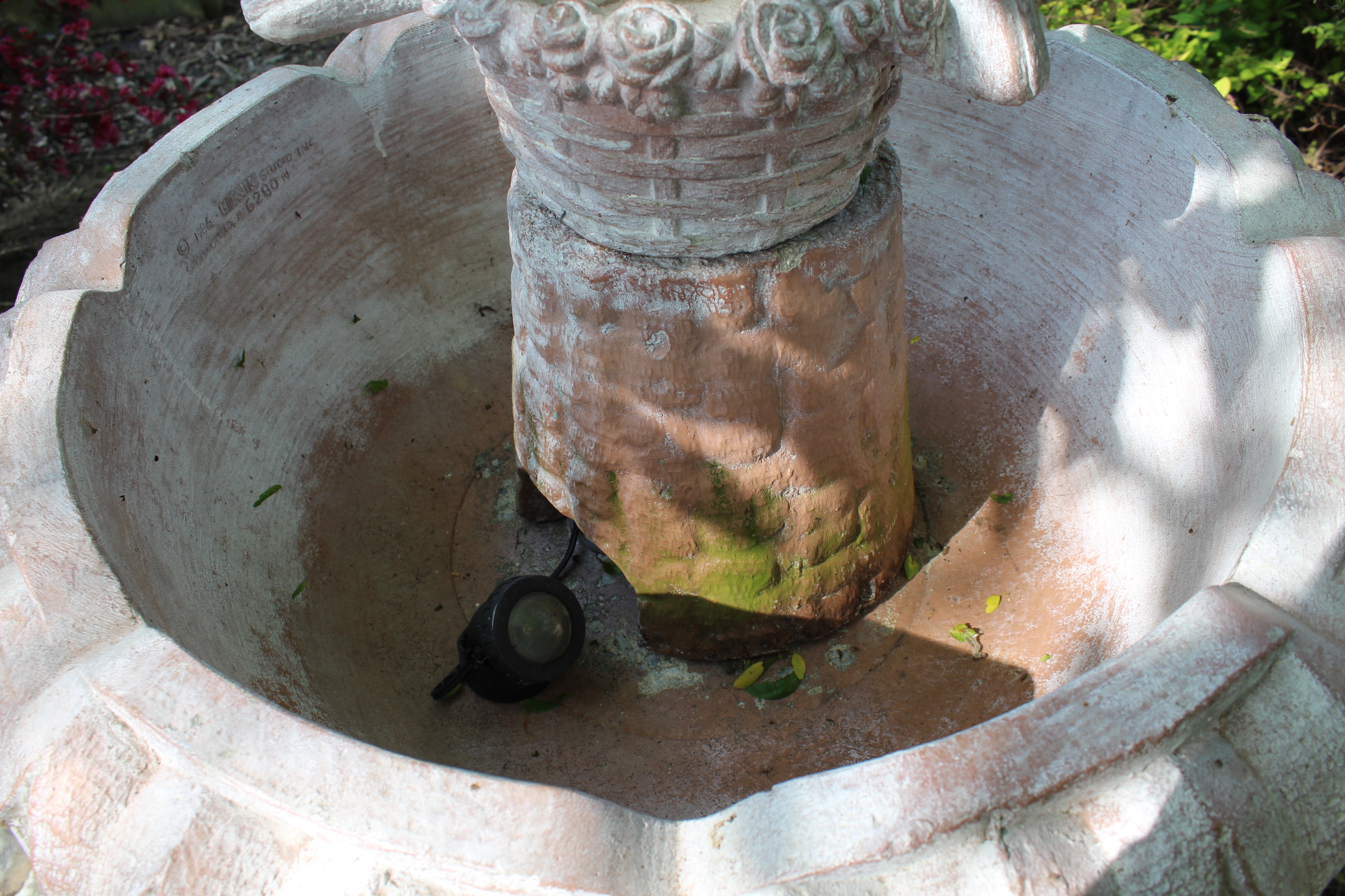 Henri Studio, Inc. Cast Concrete Bird Bath Fountain