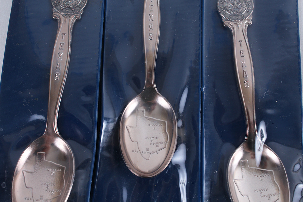 Assorted Silvertone Housewares and Collectibles