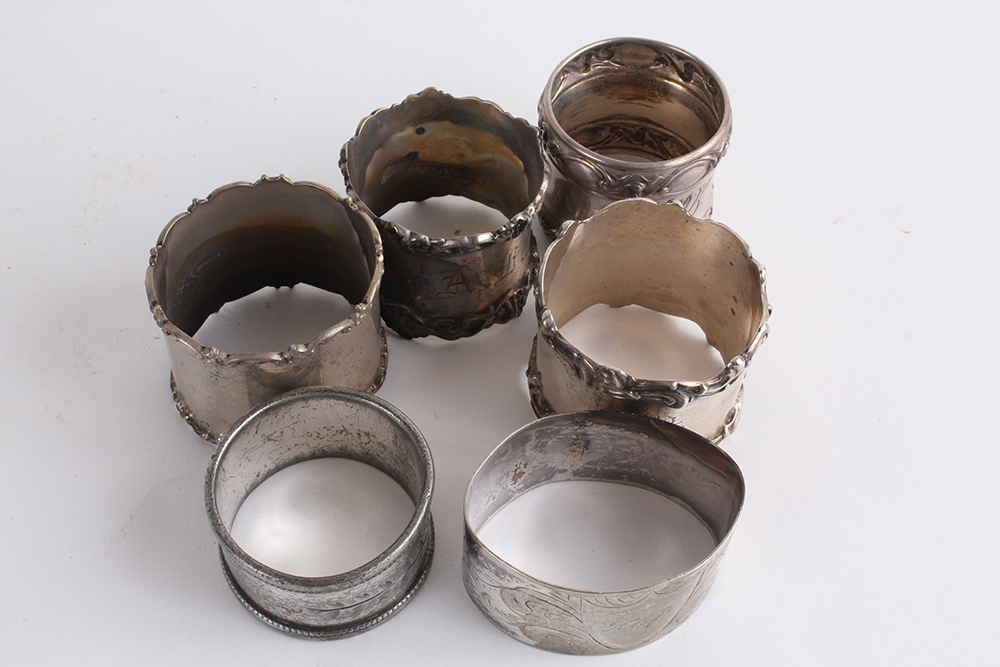 Assorted Silvertone Housewares and Collectibles