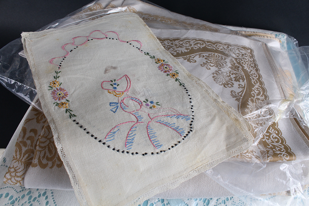 Vintage Kitchen Linens Featuring Formal Tablecloths