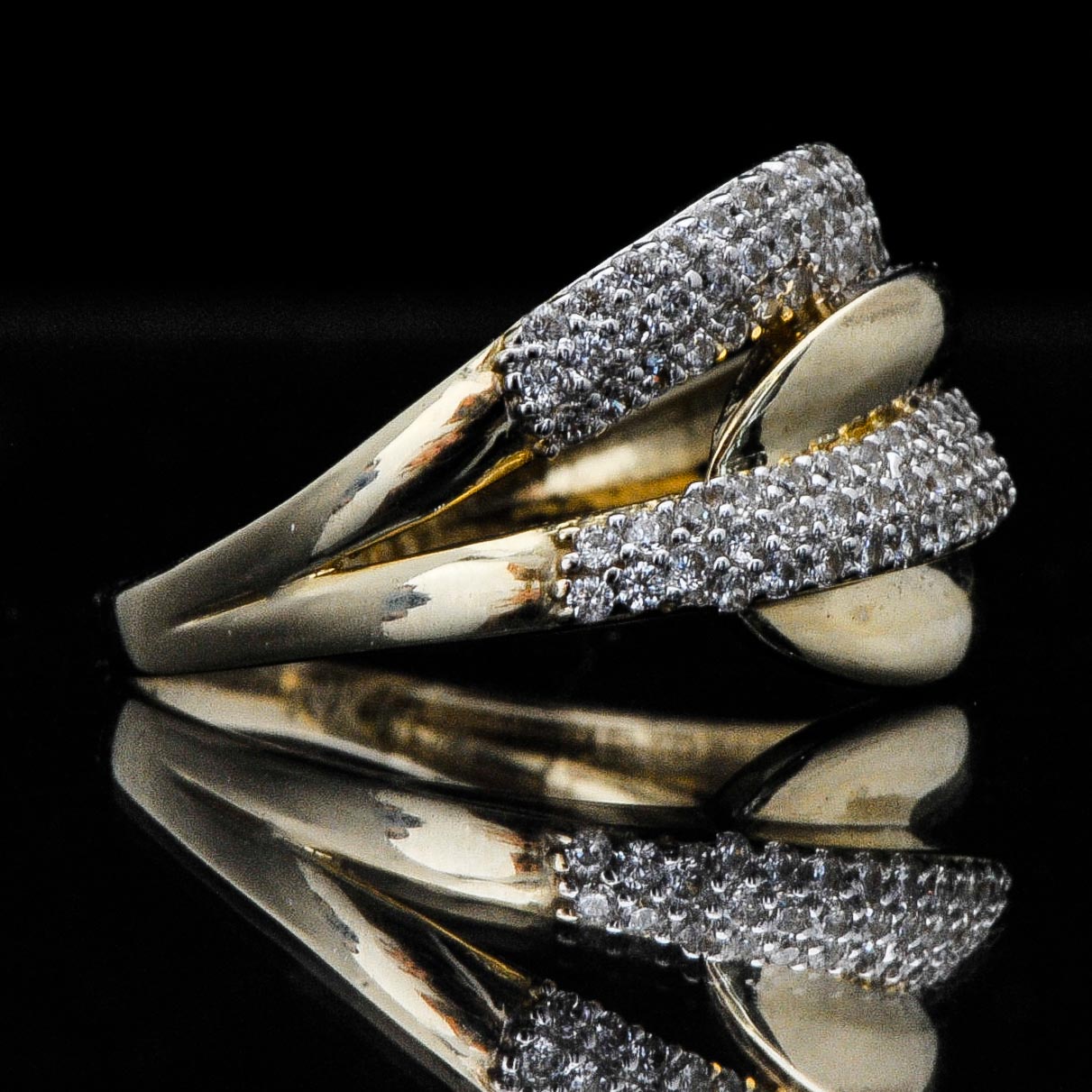 14k Yellow Gold and Cubic Zirconia Ring