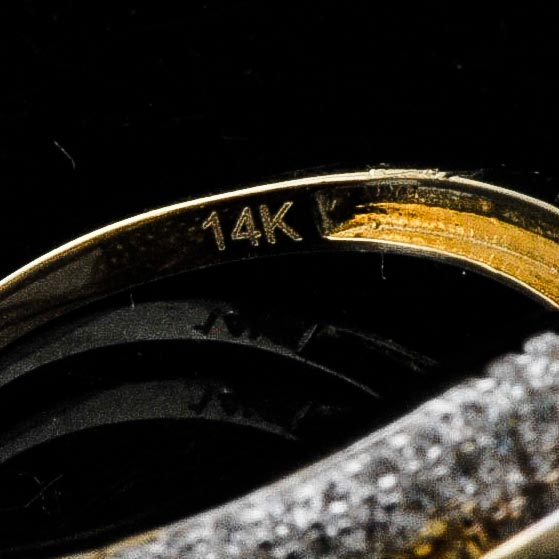 14k Yellow Gold and Cubic Zirconia Ring