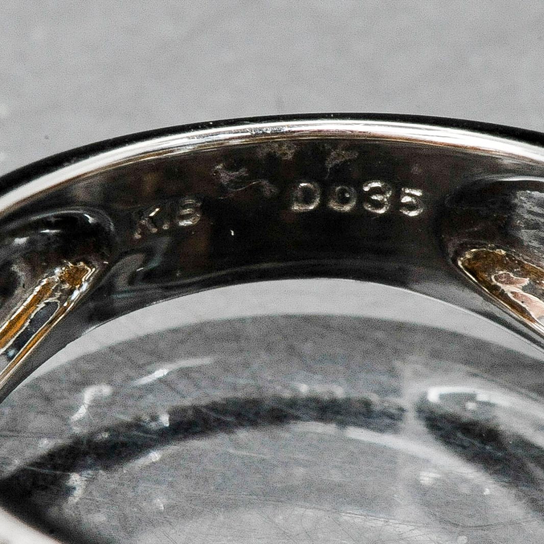 18k Gold Diamond Ring