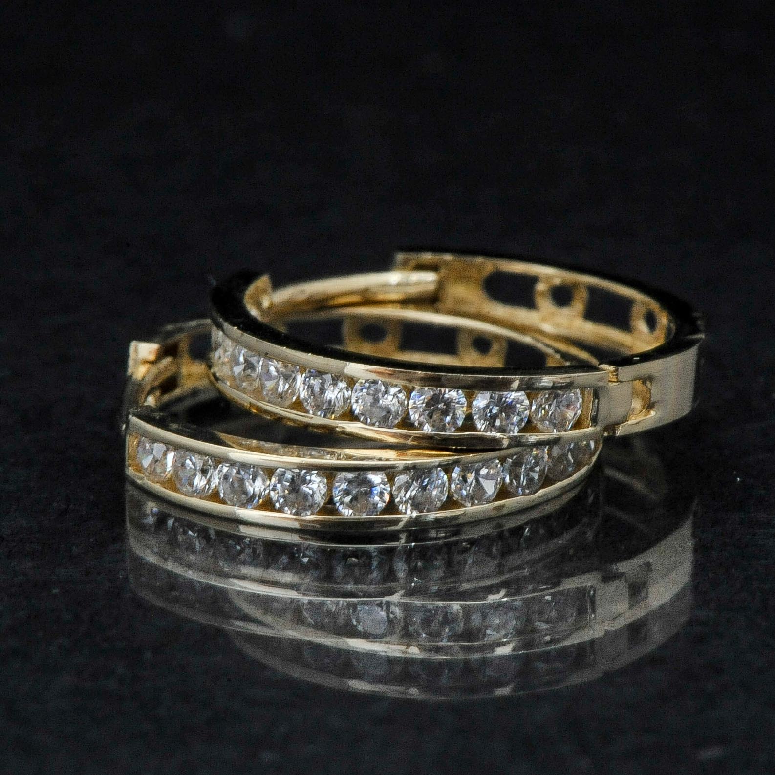 14k Yellow Gold Cubic Zirconia Hoop Earrings