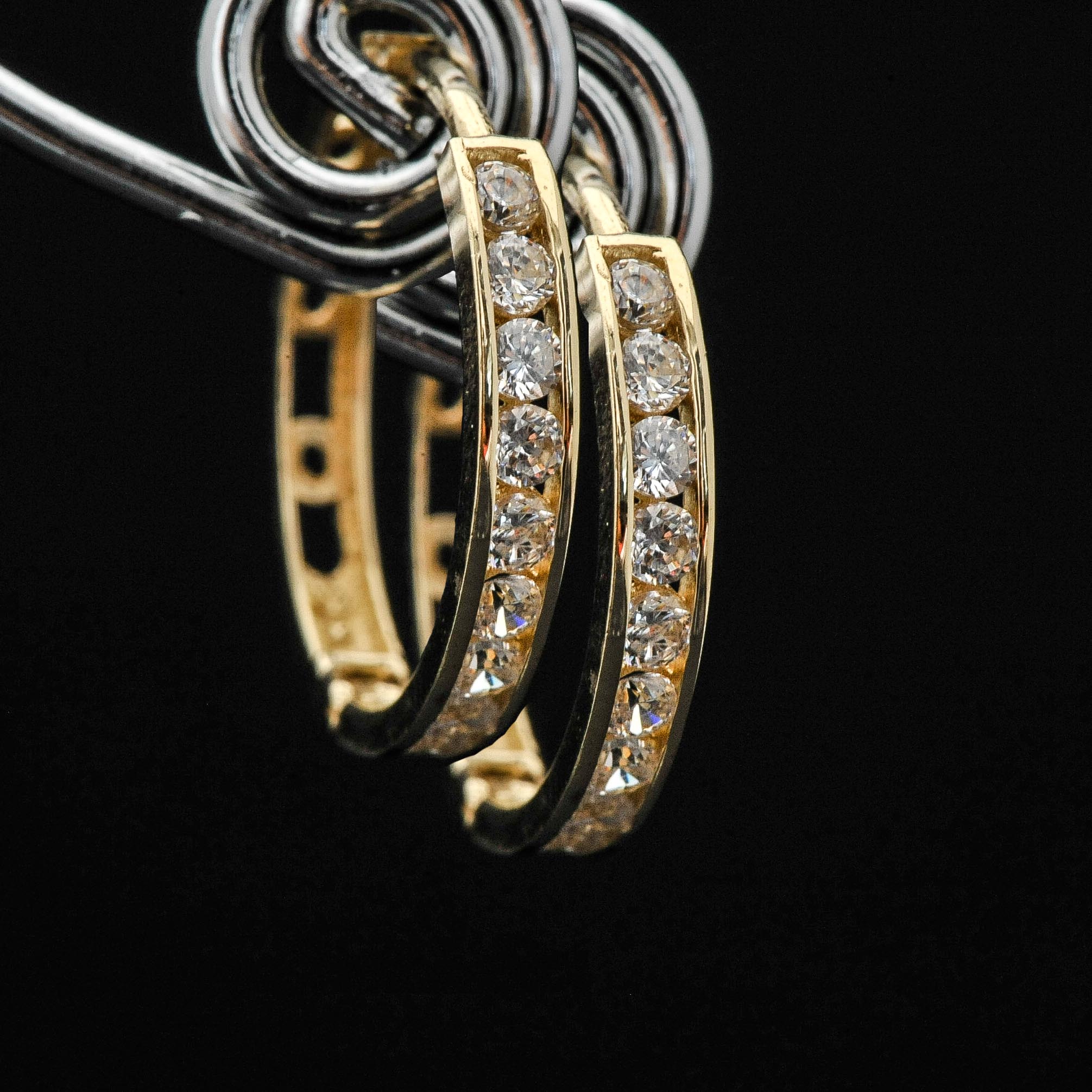 14k Yellow Gold Cubic Zirconia Hoop Earrings