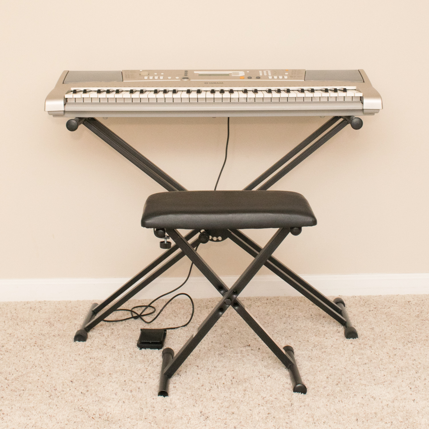 Yamaha PSR E303 Digital Piano and Stand