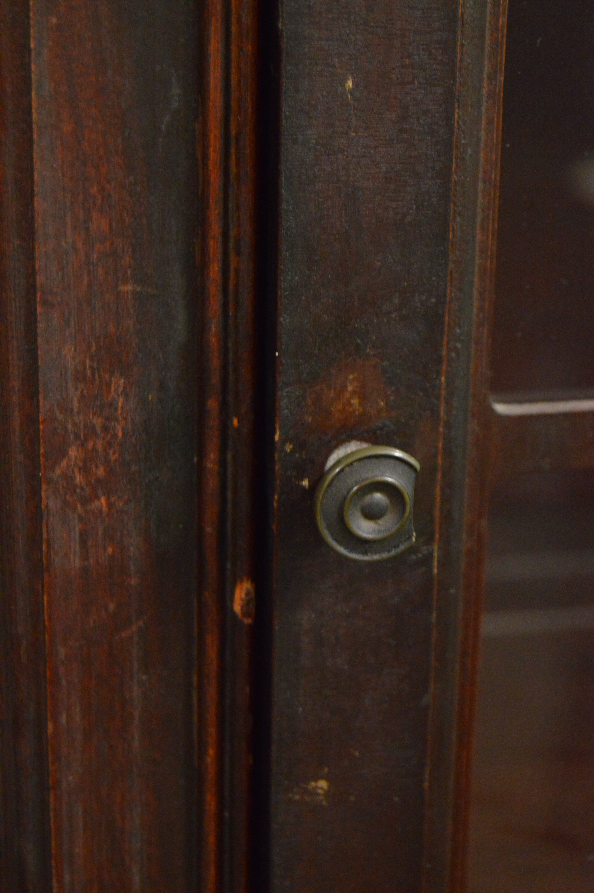 Mahogany Bow Front Hutch