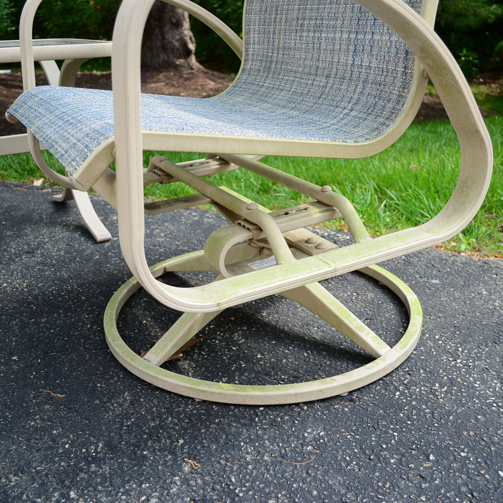 Outdoor Swivel Chair With End Table And Footrest