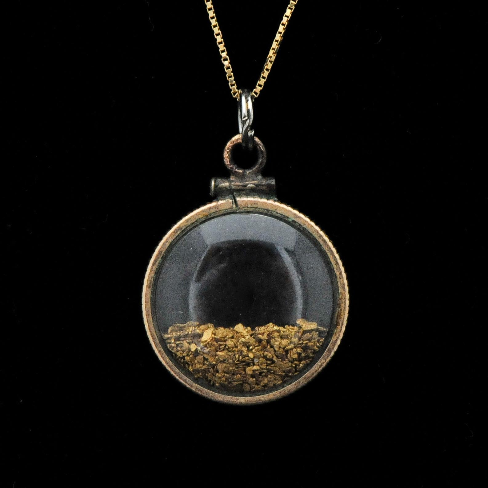 14k Yellow Gold Marked Chain with Pendant