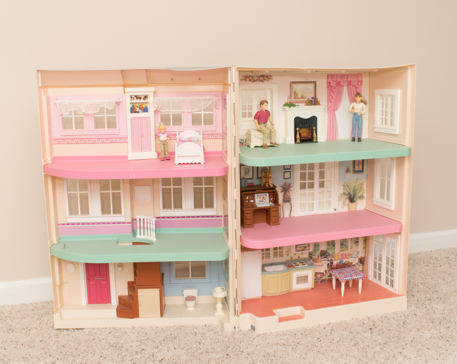 Fisher Price Pink Dollhouse