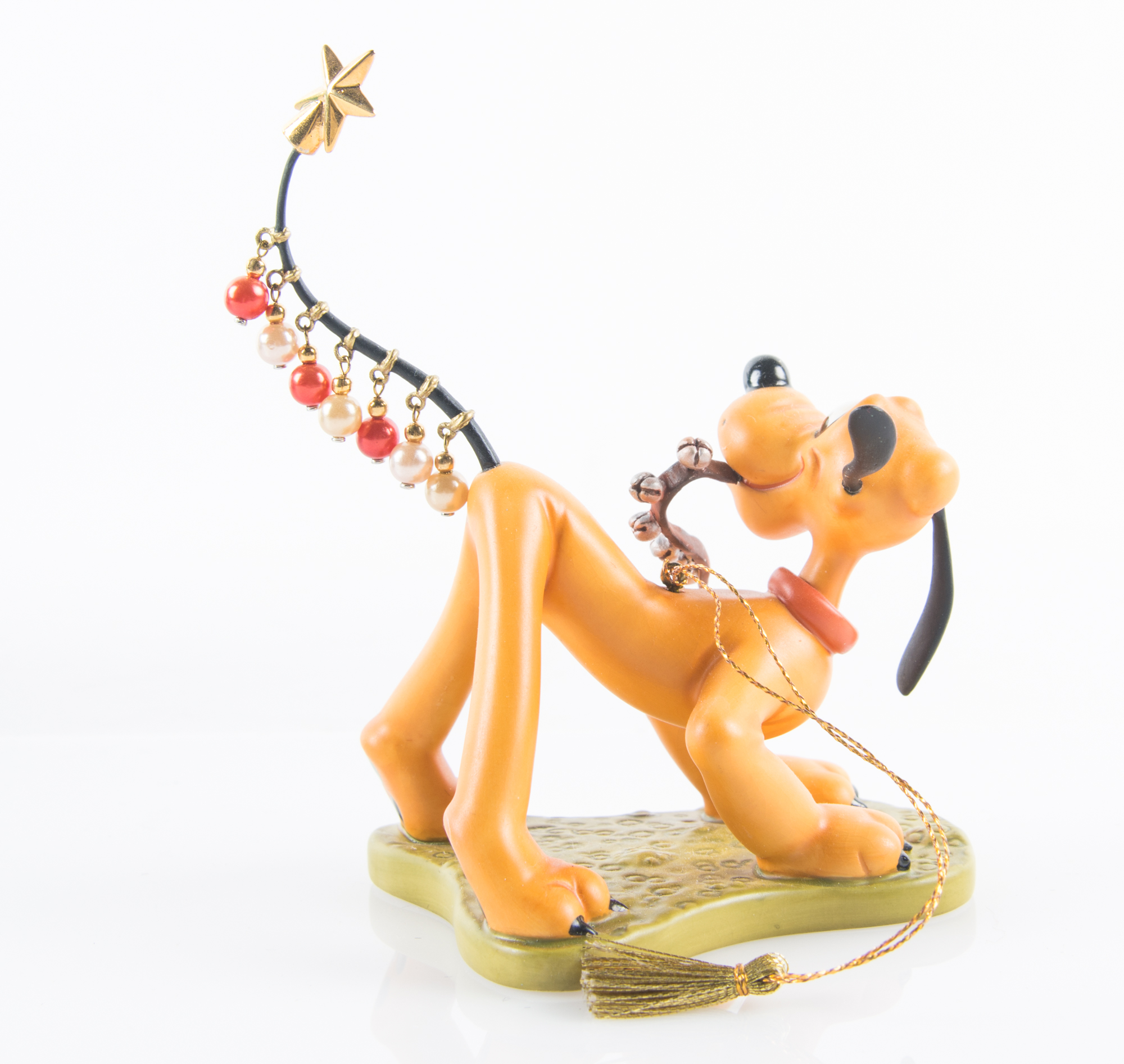 Walt Disney Collection 1996 Holiday Annual Ornament