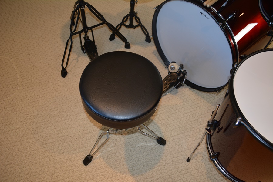 Groove Percussion Drum Set